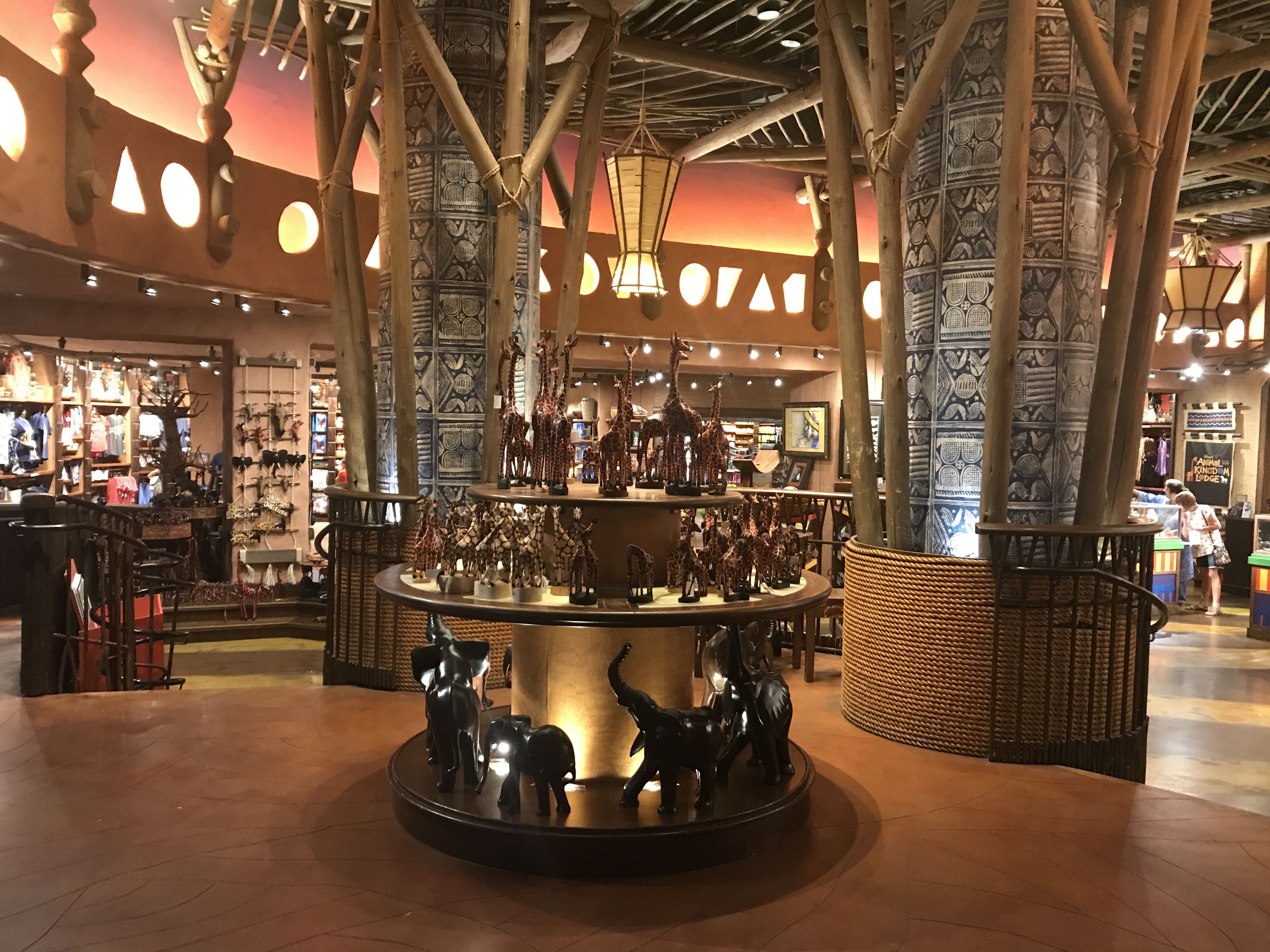 Animal Kingdom Lodge Gift Shop & Lobby - Zawadi Marketplace 